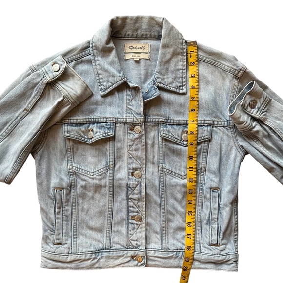 Madewell The Boxy-Crop Denim Jean Jacket in Light Wash - Size S - Picture 5 of 6